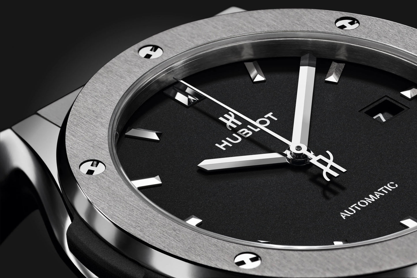 Classic Fusion Titanium Gun Metallic with Box